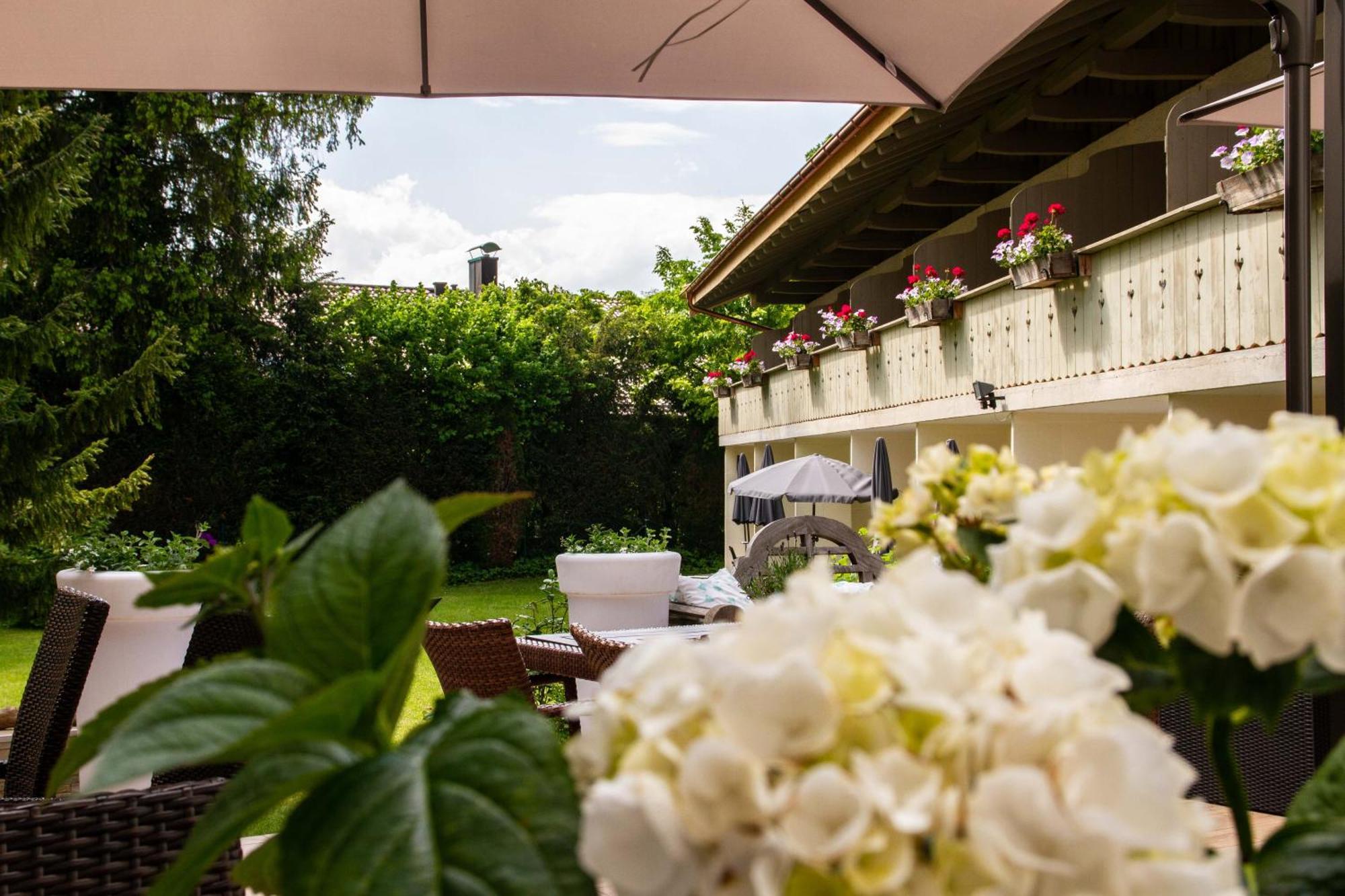 Hotel Berlin Tegernsee ร็อทท์อาค-เอเกิร์น ภายนอก รูปภาพ